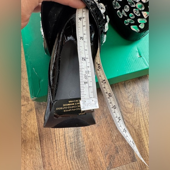 Lauren Lorraine Black and Rhinestone Heeled Boots Size 6.5 New In Box - Picture 14 of 16